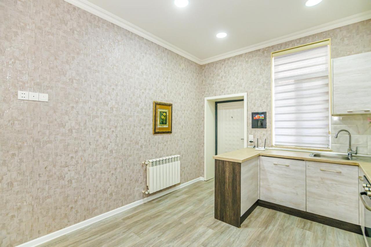 Luxury 2 Room Apartment In The Center บากู ภายนอก รูปภาพ