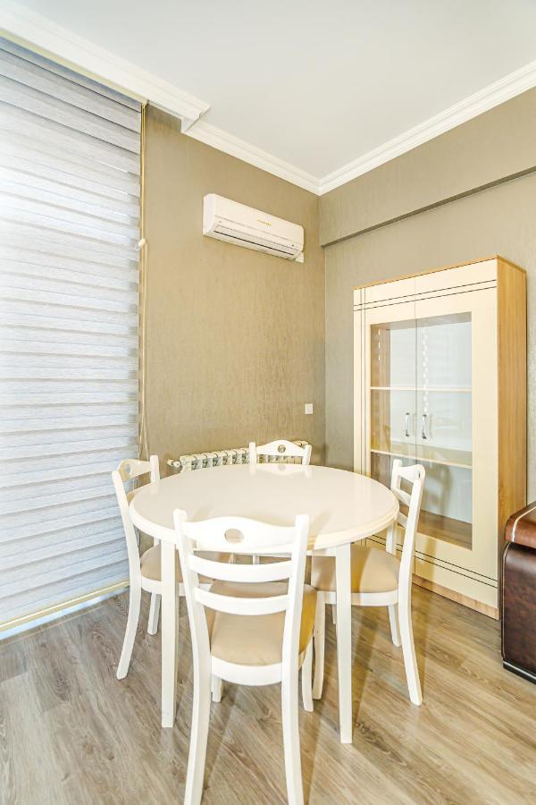 Luxury 2 Room Apartment In The Center บากู ภายนอก รูปภาพ